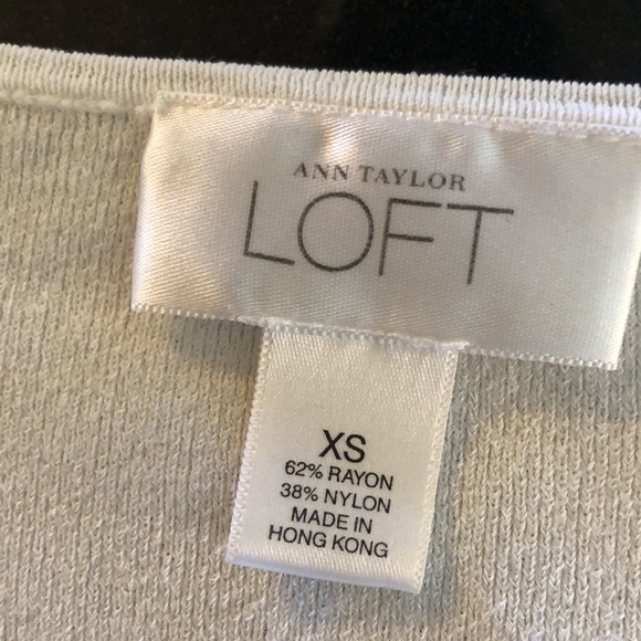 Ann Taylor LOFT White Sleeveless Scoop Neck Lightweight Sweater Top Size XS - Picture 8 of 9